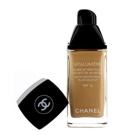 chanel vitalumiere puder 20|Chanel vitalumiere natural beige.